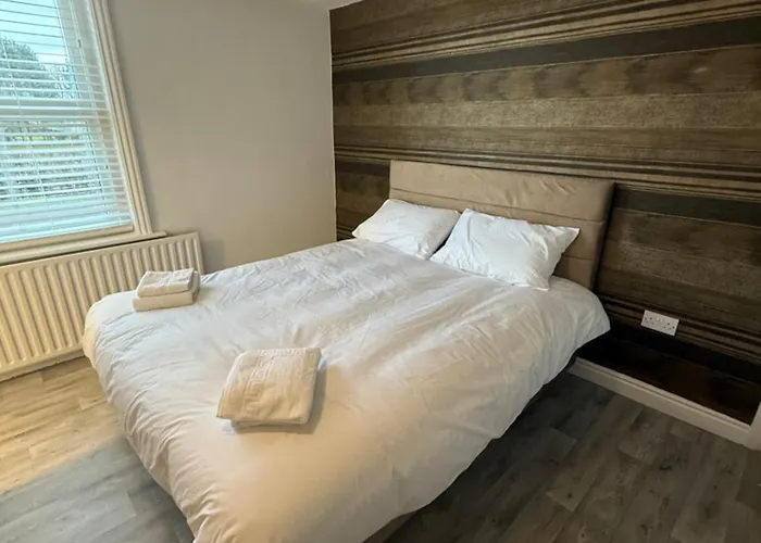 Hotel The Olivia Swan Deighton